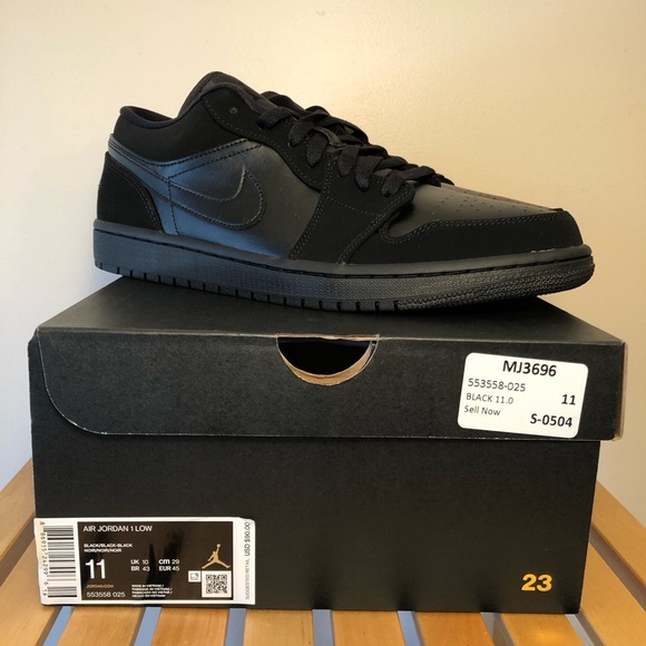 Air Jordan 1 Retro Low Triple Black 553558-025 NEW - Picture 2 of 8
